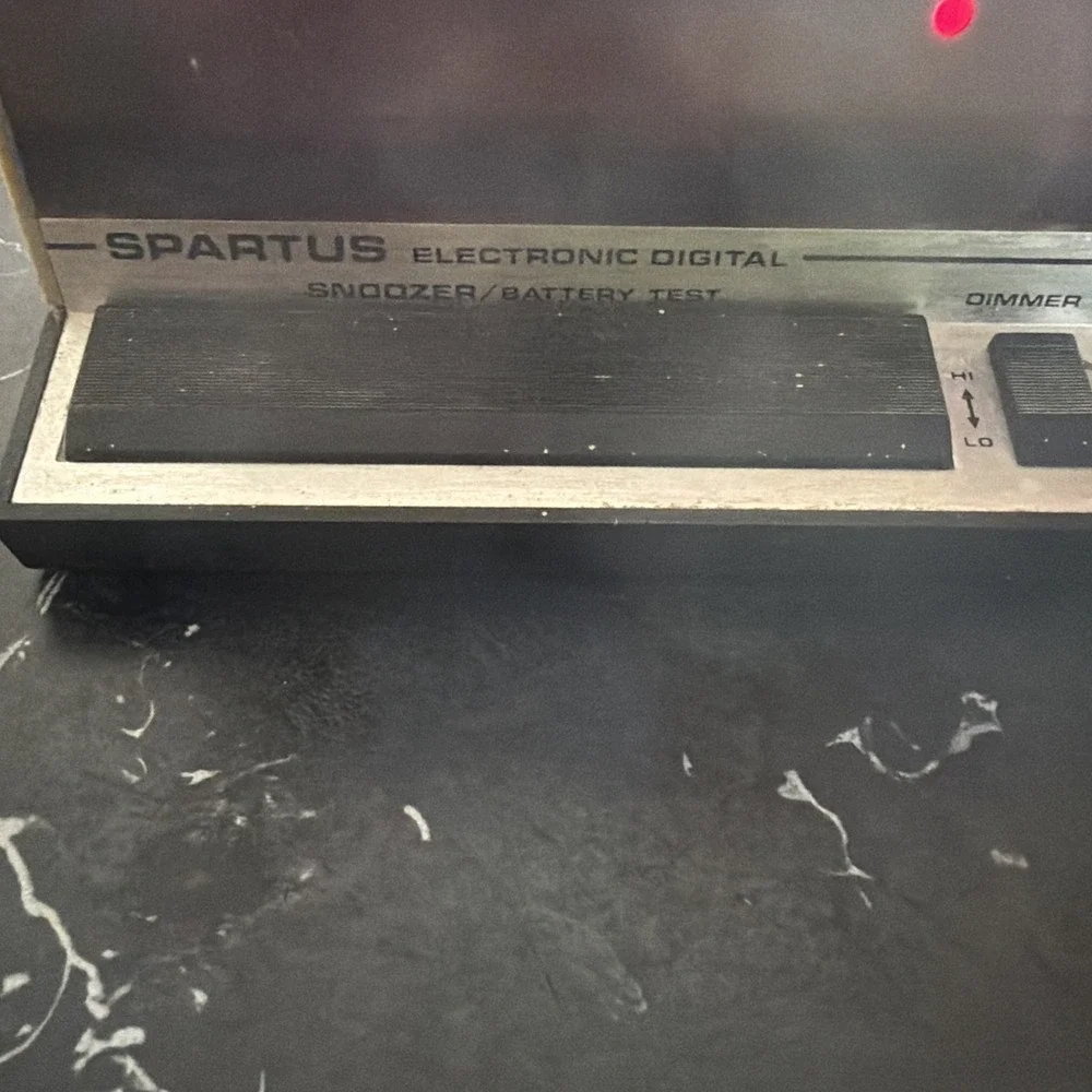 Vintage Spartus Snoozer Alarm Clock Model 1150 Electronic Digital Red LED TESTED